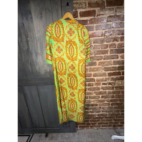 Vintage 1960’s Fifth Avenue Robes By M.W. -Green Pink Long Robe Asian Inspired - Picture 7 of 11